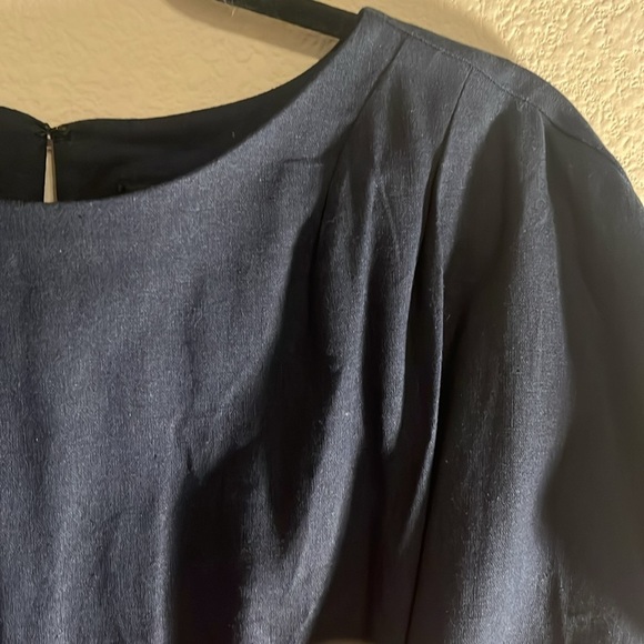 DKNY Navy Linen Dress with Tie Waist. Size 4 - Picture 5 of 6